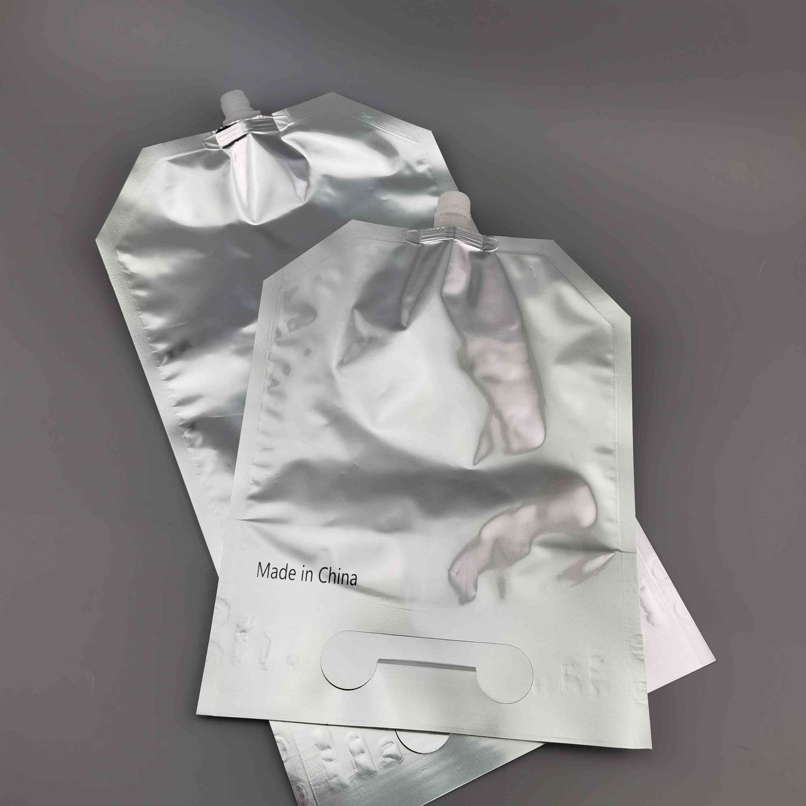 Custom Foil Spout Pouch 4 kg for Bovine Colostrum and Calf Colostrum