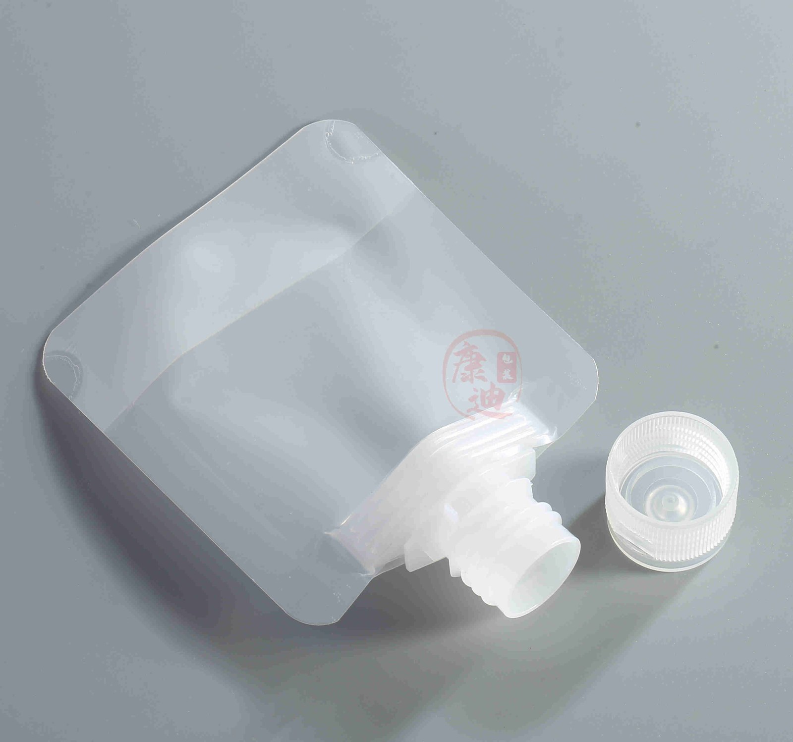 定制透明自立吸嘴袋日化用品液体乳液包装袋旅行分装袋外贸包装袋定制