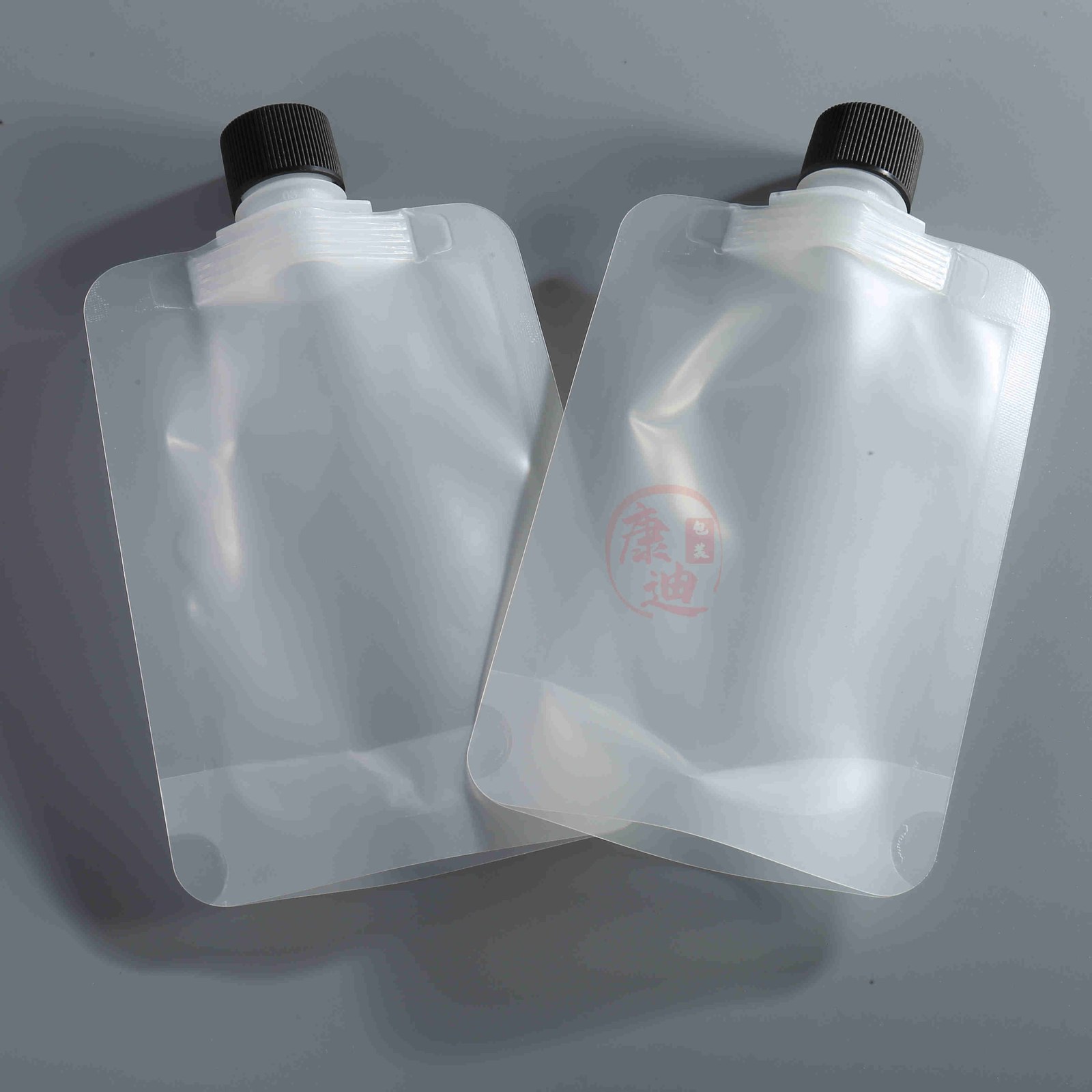 批发小吸嘴袋30ml液体洗面奶吸嘴袋面霜包装袋30ml乳液吸嘴袋