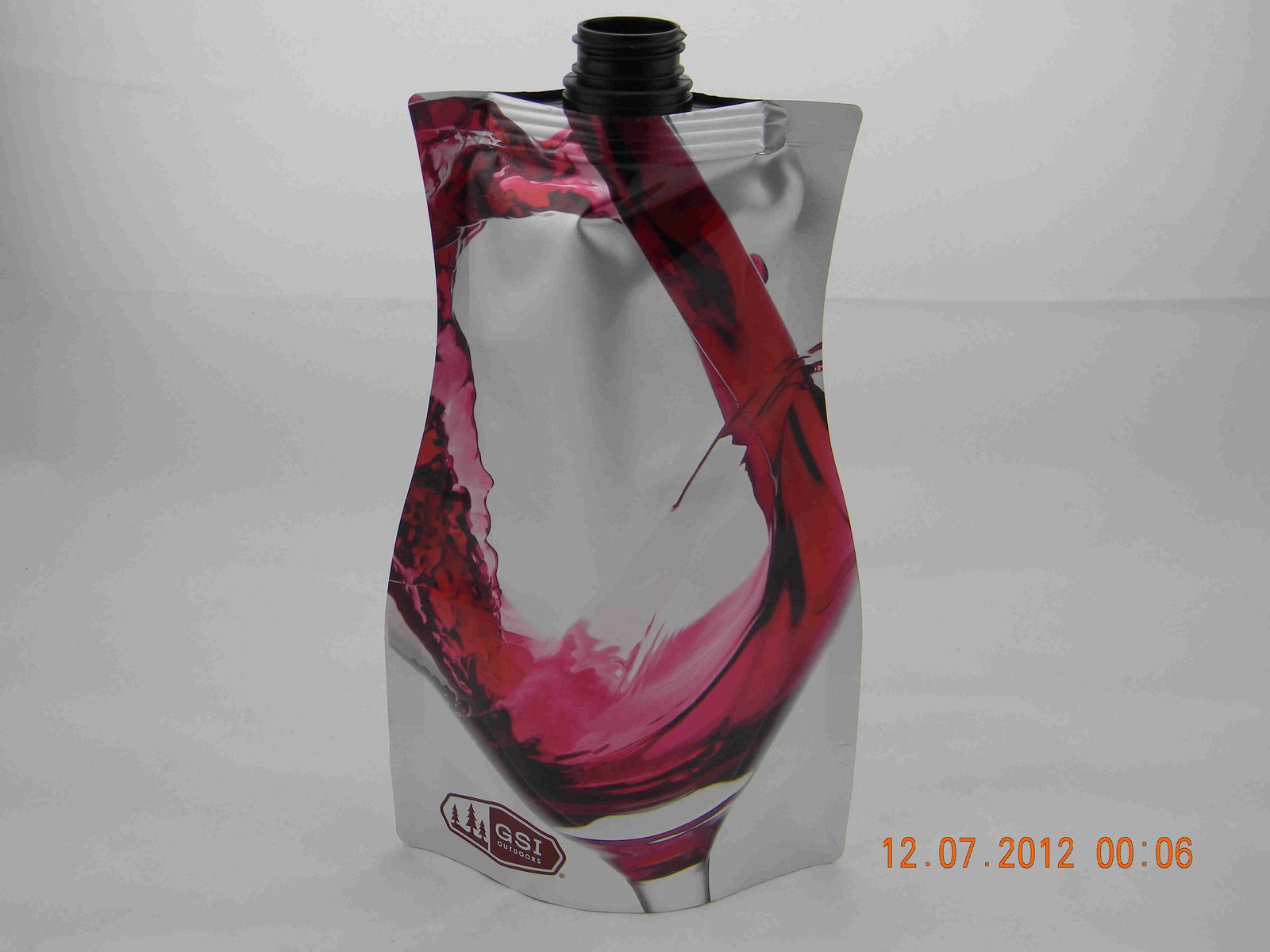 Custom Food-Grade Stand-up Spout Pouch 1–1000 ml for Red Wine